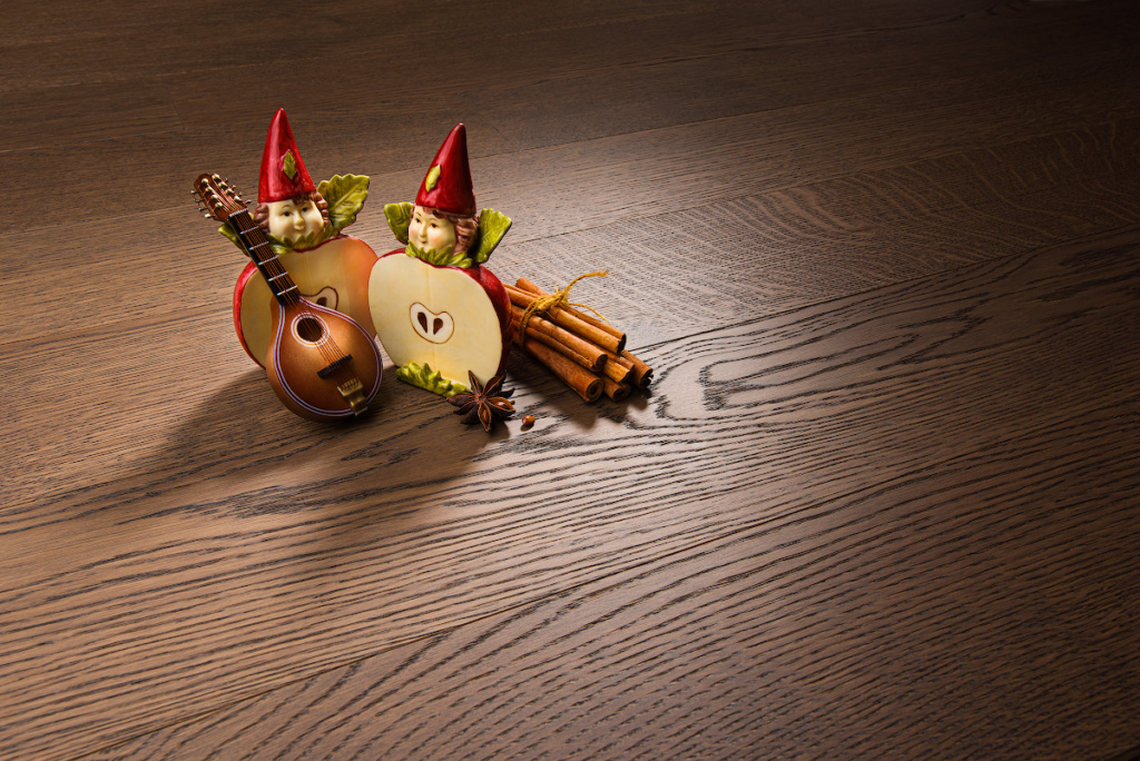 Coswick Brushed Oak Cinnamon