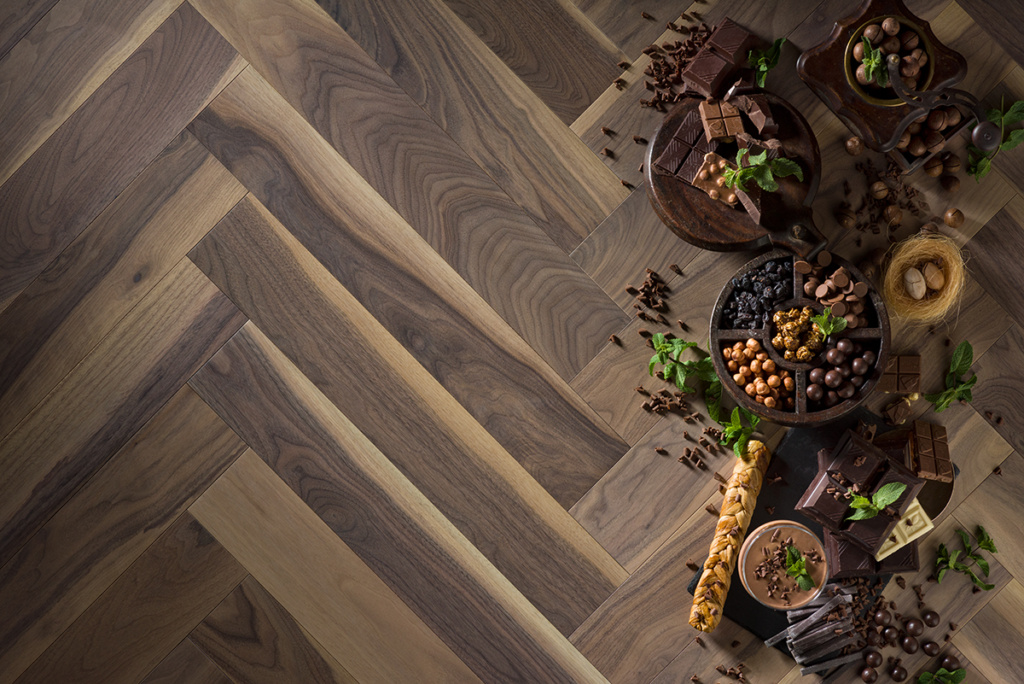 Parket American Walnut SUNSET Herringbone